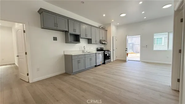 $3,000 | 656 East I Street, Ontario, CA 91764