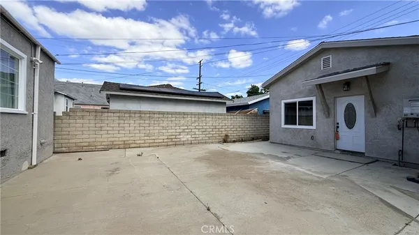 $3,000 | 656 East I Street, Ontario, CA 91764