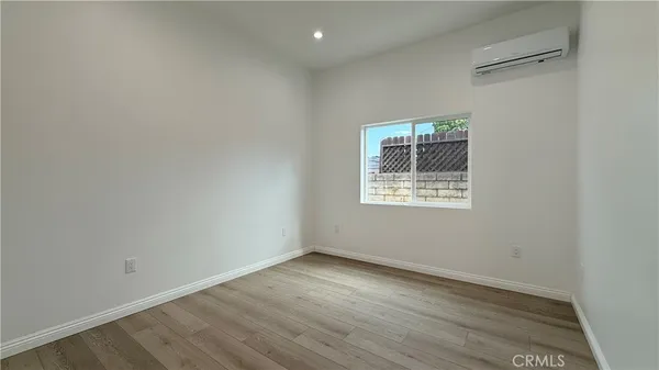 $3,000 | 656 East I Street, Ontario, CA 91764