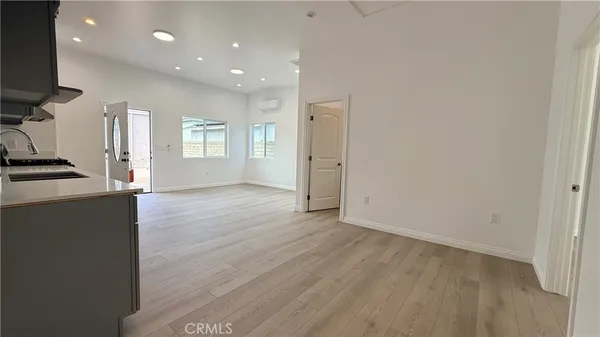$3,000 | 656 East I Street, Ontario, CA 91764