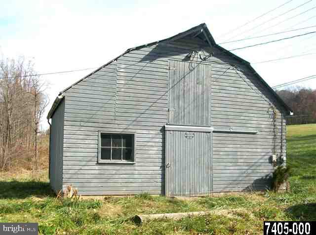 580 Beaver Creek Road Hanover, PA 17331 - Photo 3 of 3