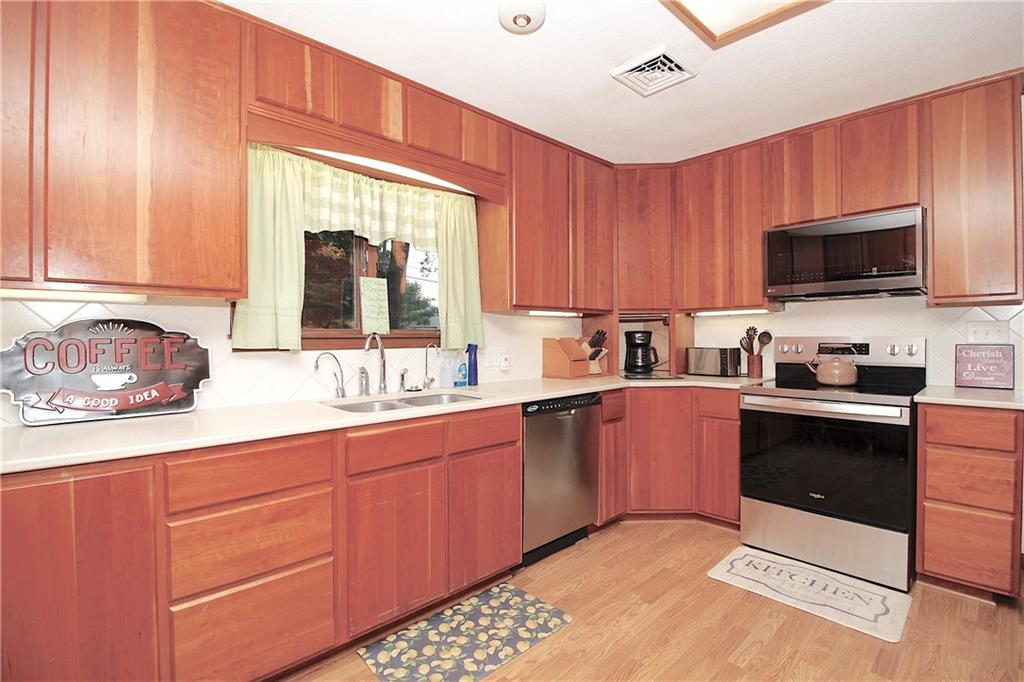 435 South Westgate Road Garnett, KS 66032 - Photo 13 of 37 Gallery Image 13