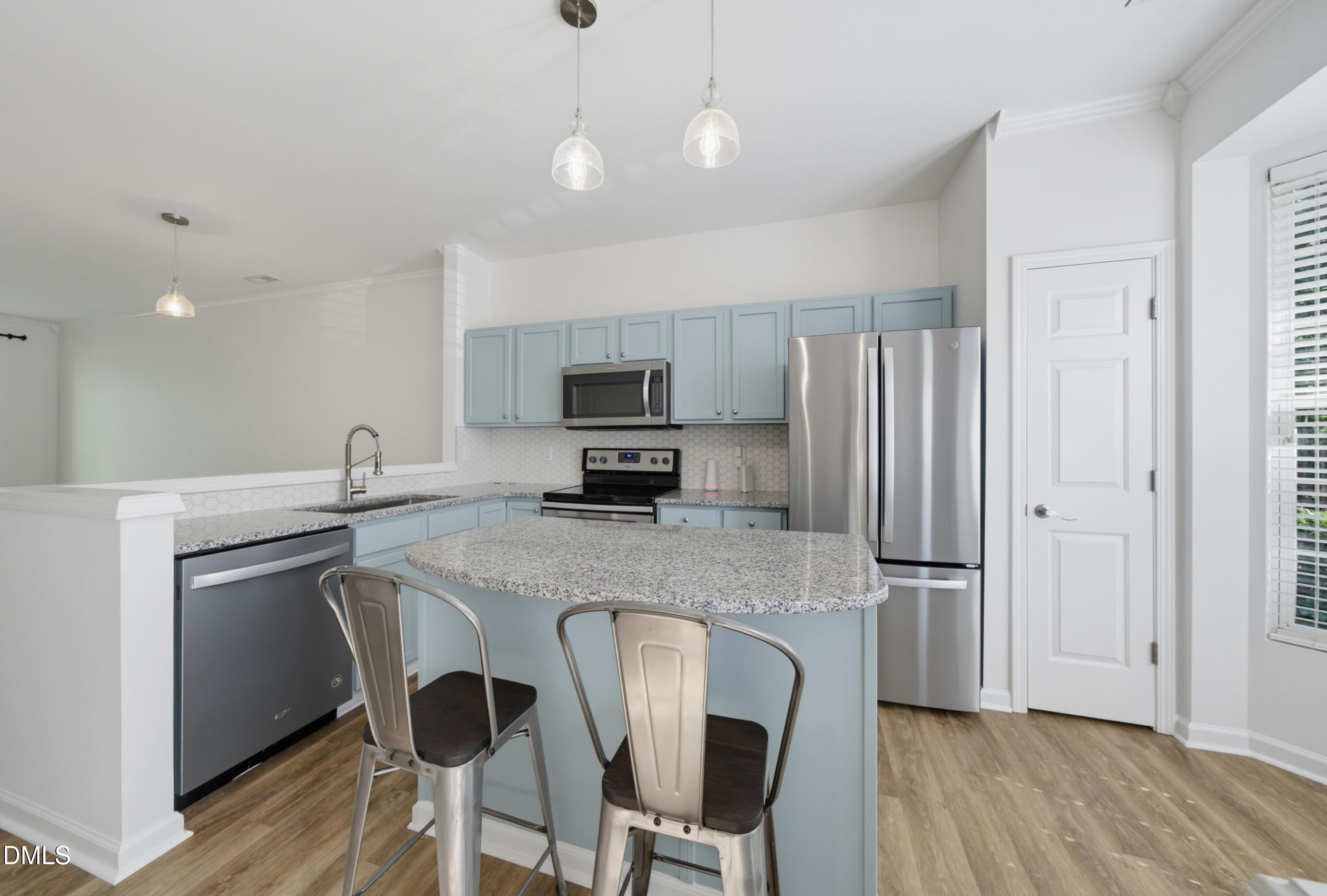 1610 Brook Fern Way Raleigh, NC 27609 - Photo 8 of 26 DSC01929 (1)