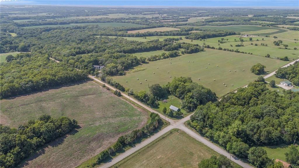 West 399th Street Osawatomie, KS 66064 - Photo 9 of 15