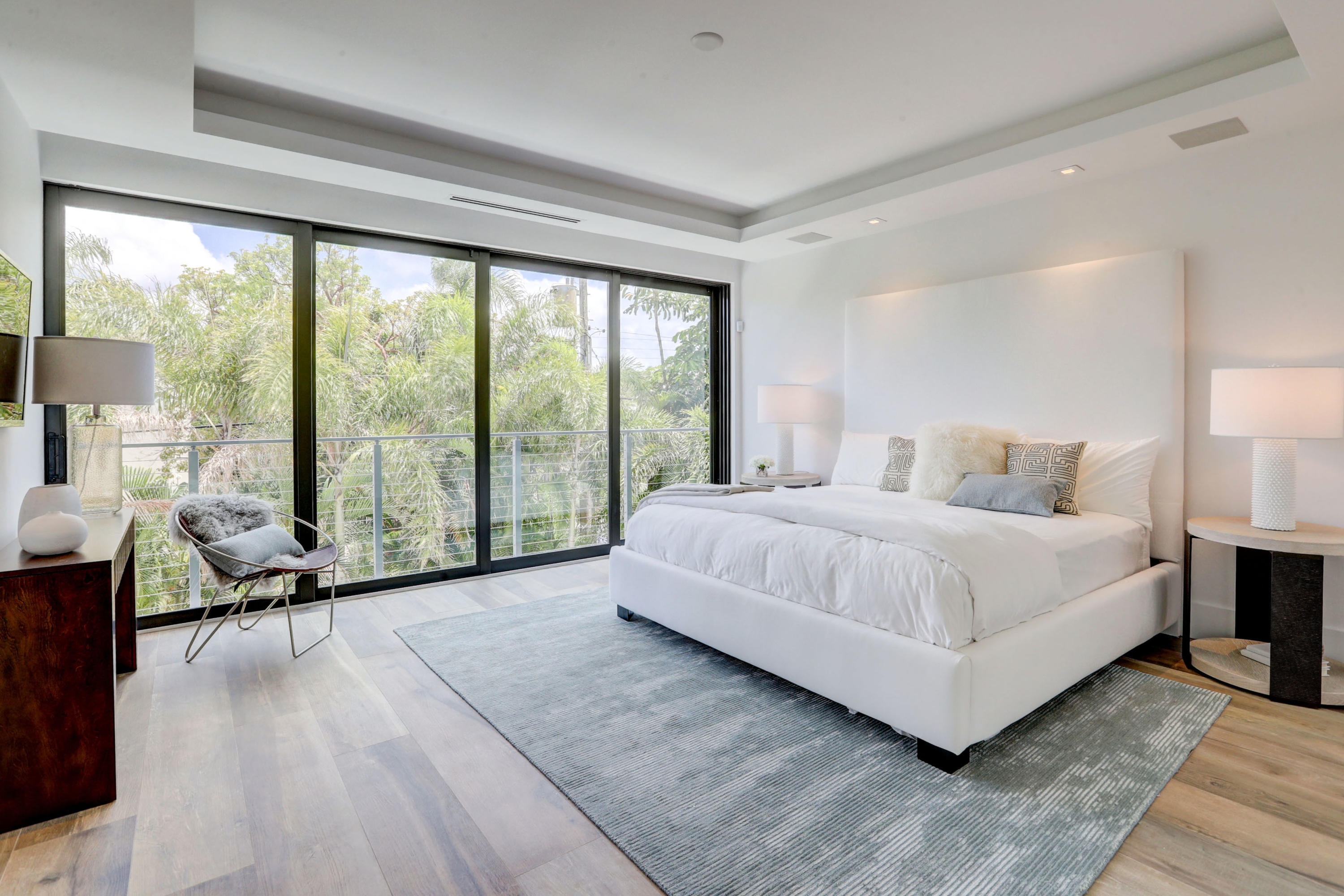 530 Northeast Wavecrest Way, Unit SOUTH Boca Raton, FL 33432 - Photo 13 of 26 Master Bedroom