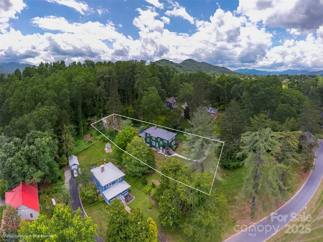 $479,900 | 50 Skyland Terrace, Canton, NC 28716