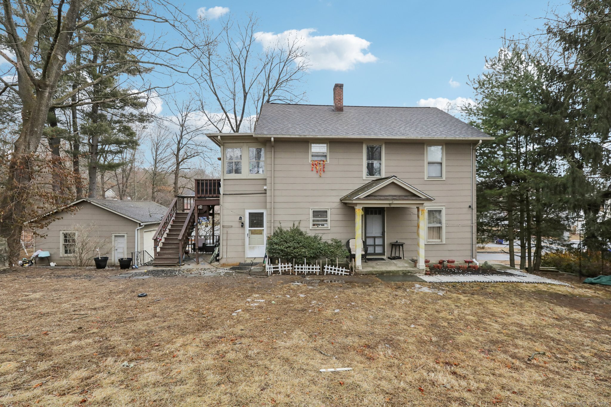 18 Murray Street Norwalk, CT 06851 - Photo 1 of 1 a front view of a house with garden