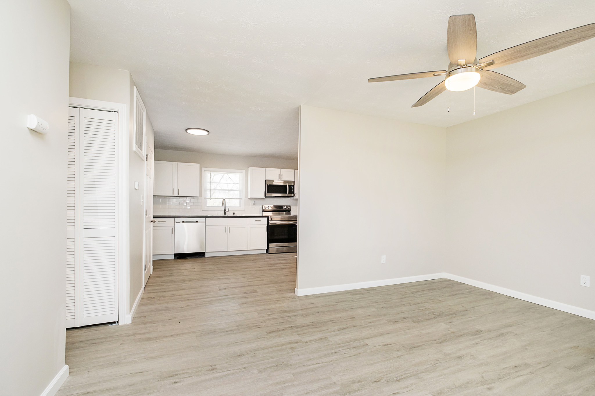 4339 Dubarry Road Indianapolis, IN 46226 - Photo 3 of 11