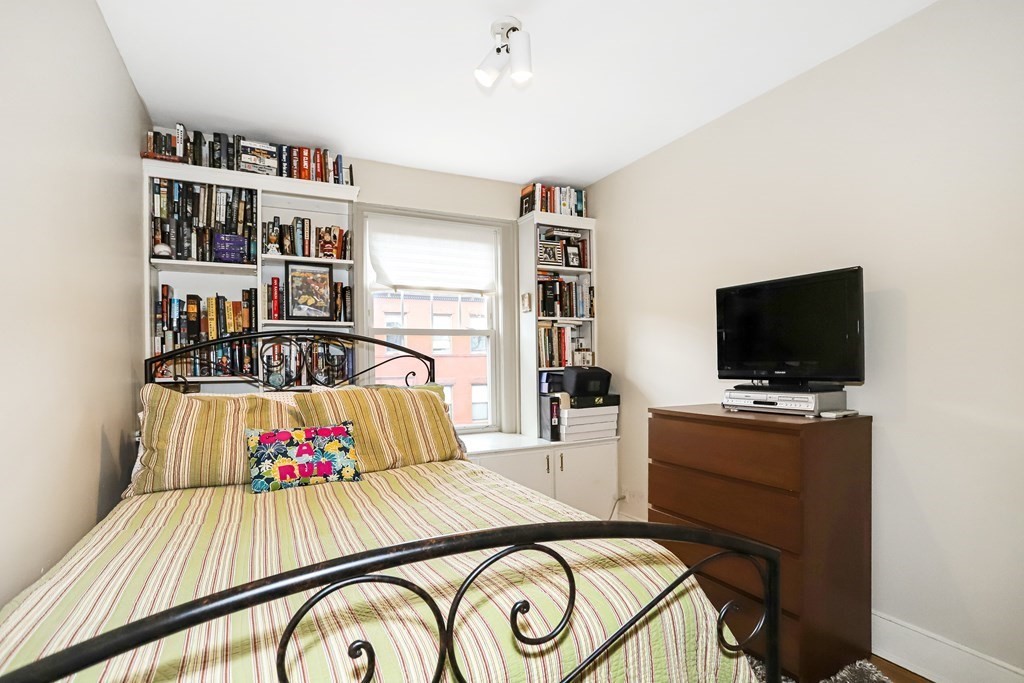 8 Lakeville Road, Unit 5 Boston, MA 02130 - Photo 14 of 18