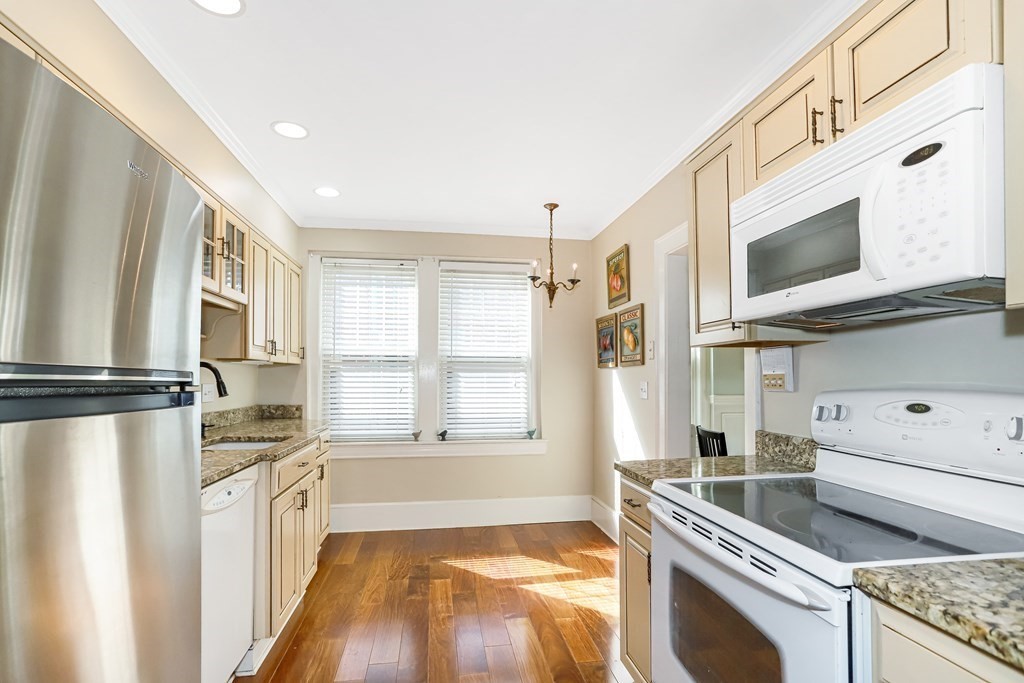 8 Lakeville Road, Unit 5 Boston, MA 02130 - Photo 8 of 18