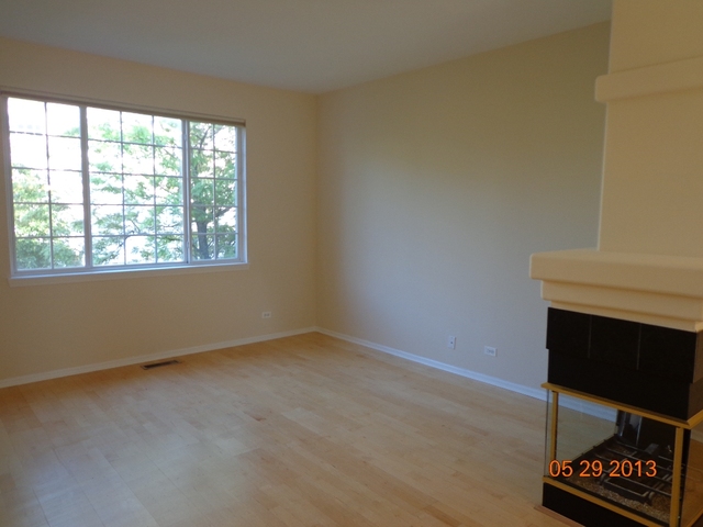 3470 Ravinia Circle Aurora, IL 60504 - Photo 2 of 17
