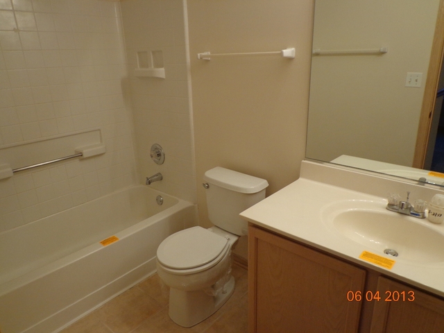 3470 Ravinia Circle Aurora, IL 60504 - Photo 10 of 17