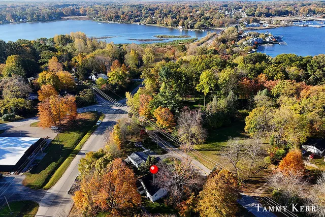 $799,000 | 445 South Maple Street, Saugatuck, MI 49453