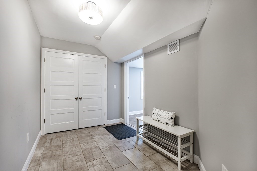 10 Meadowbrook Road Dover, MA 02030 - Photo 35 of 42 Gallery Image 35