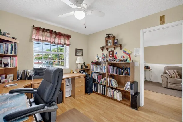 $689,000 | 10638 Northwest 7th Street, Pembroke Pines, FL 33026