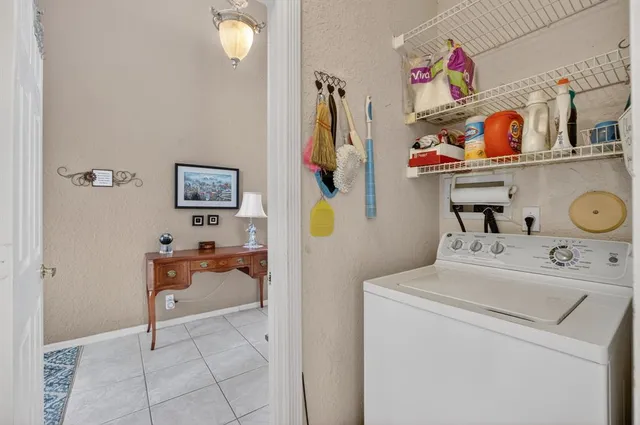 $689,000 | 10638 Northwest 7th Street, Pembroke Pines, FL 33026