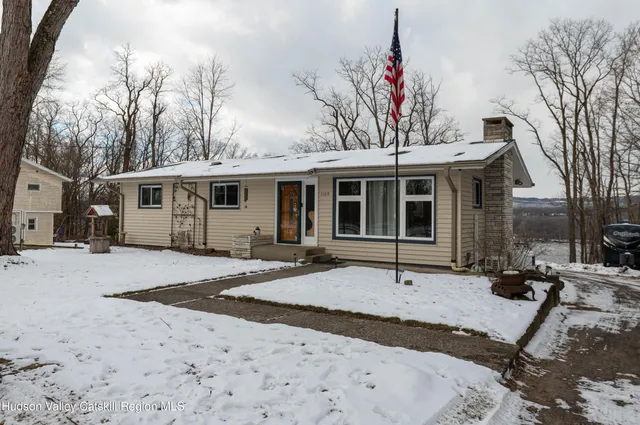 $649,900 | 1169 Highway 9J, Stuyvesant, NY 12173