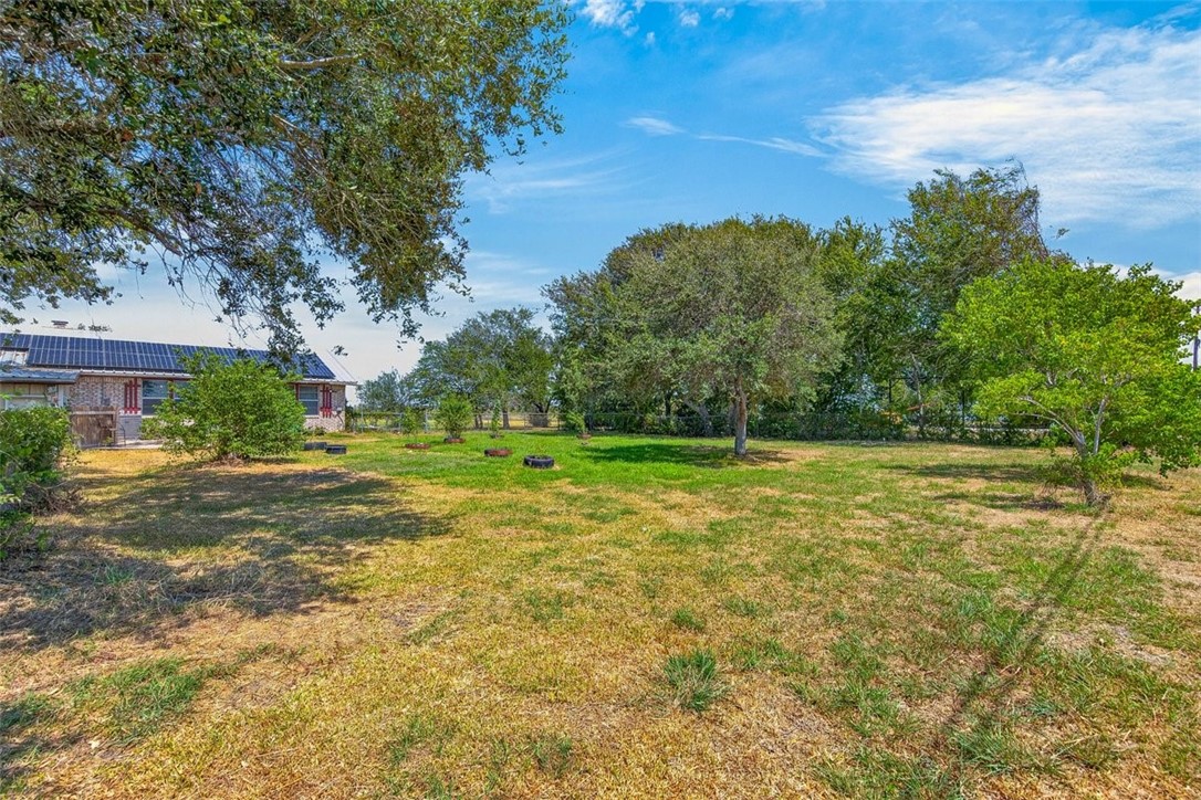 90 Fisher Road Port Lavaca, TX 77979 - Photo 30 of 43 Gallery Image 30