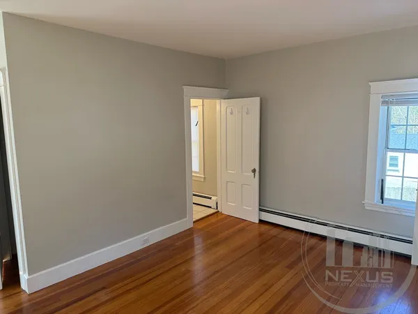 $2,100 | 137 Main Street, Unit REAR, Upton, MA 01568