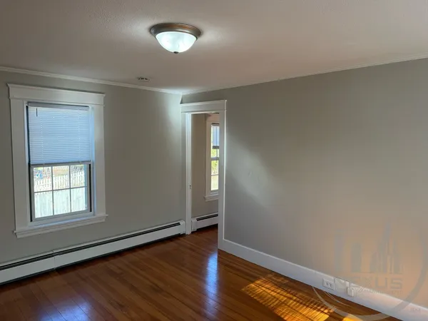 $2,100 | 137 Main Street, Unit REAR, Upton, MA 01568