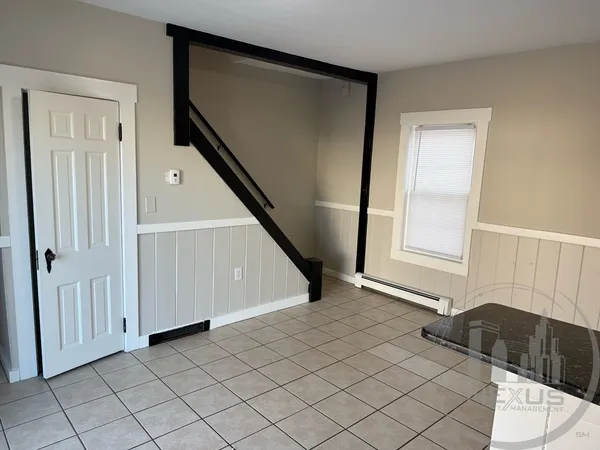 $2,100 | 137 Main Street, Unit REAR, Upton, MA 01568