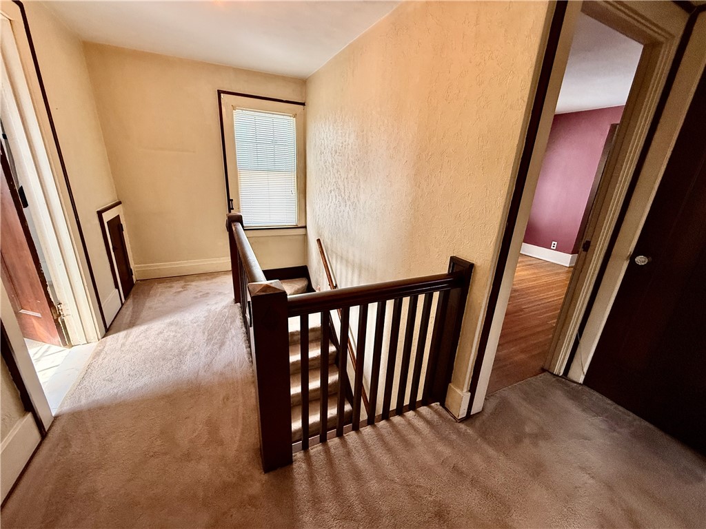 247 Genesee Park Boulevard Rochester, NY 14619 - Photo 19 of 32 Gallery Image 19