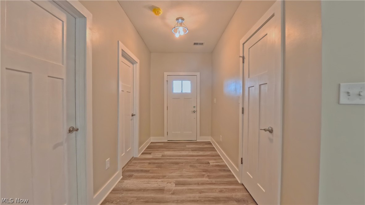 49101 Fairway Road East Liverpool, OH 43920 - Photo 5 of 30