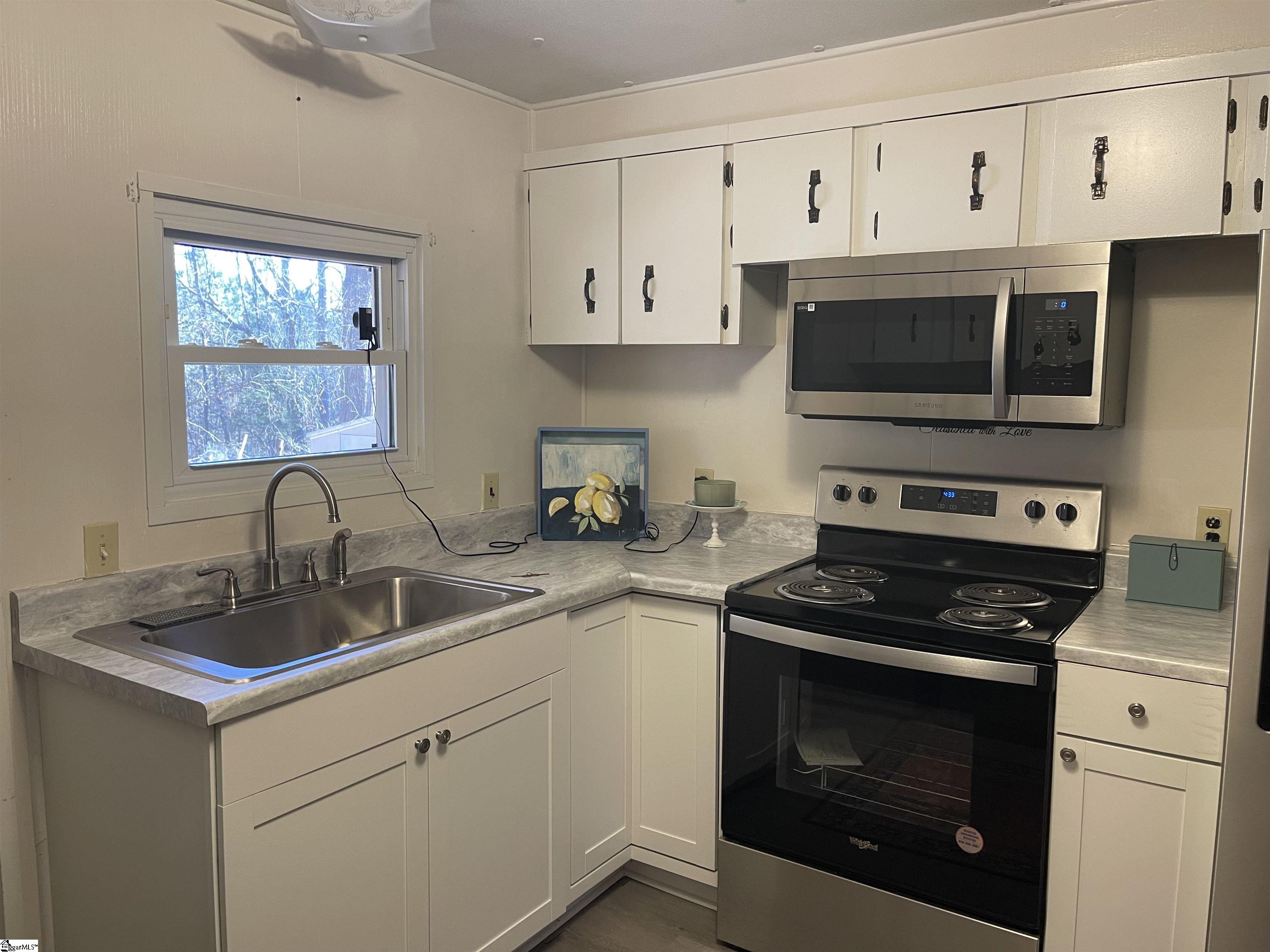 75 Edgewater Drive Waterloo, SC 29384 - Photo 7 of 15