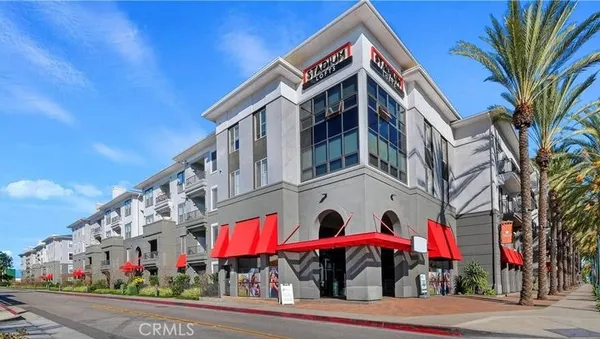 $3,000 | 1801 East Katella Avenue, Unit 3084, Anaheim, CA 92805