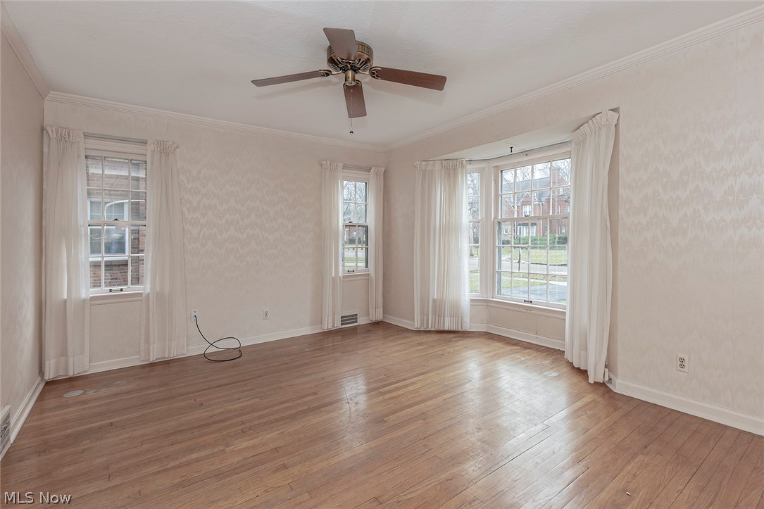 3781 Hillbrook Road Cleveland, OH 44118 - Photo 8 of 35 Gallery Image 8
