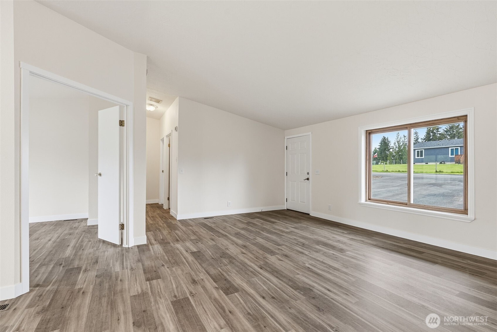 123 Sandra Road Silverlake, WA 98645 - Photo 3 of 30 Gallery Image 3