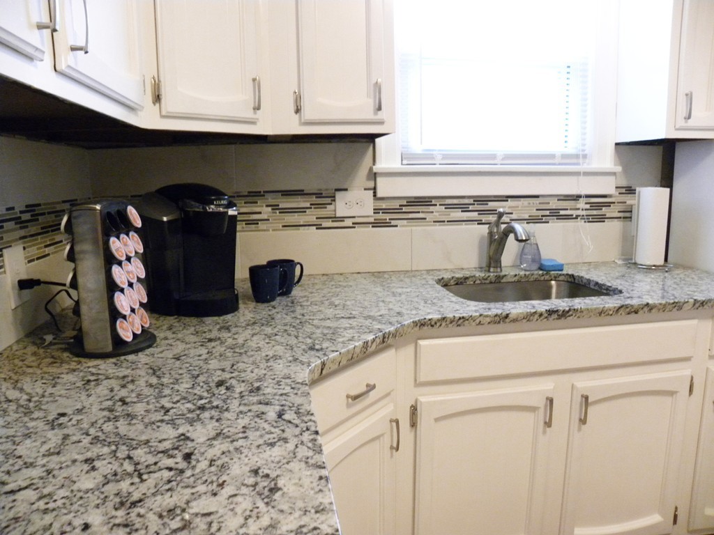 29 Wrentham Road Springfield, MA 01119 - Photo 4 of 15