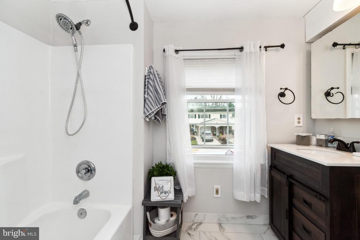 1106 Plover Drive Halethorpe, MD 21227 - Photo 17 of 43