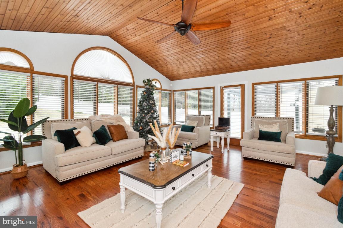 1106 Plover Drive Halethorpe, MD 21227 - Photo 26 of 43