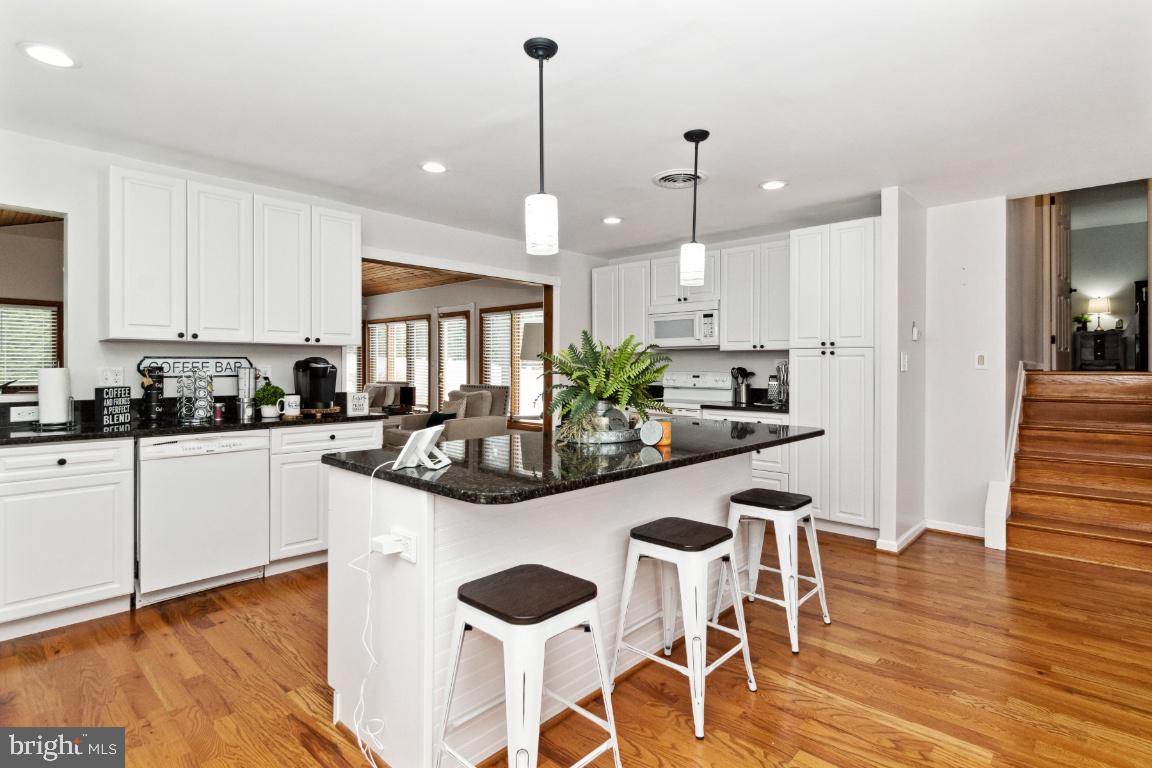 1106 Plover Drive Halethorpe, MD 21227 - Photo 9 of 43