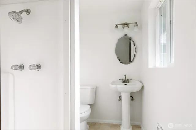 $625,000 | 1904 North Fir Woods Place, Oak Harbor, WA 98277