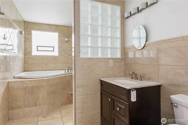 $625,000 | 1904 North Fir Woods Place, Oak Harbor, WA 98277