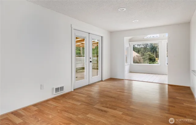 $625,000 | 1904 North Fir Woods Place, Oak Harbor, WA 98277