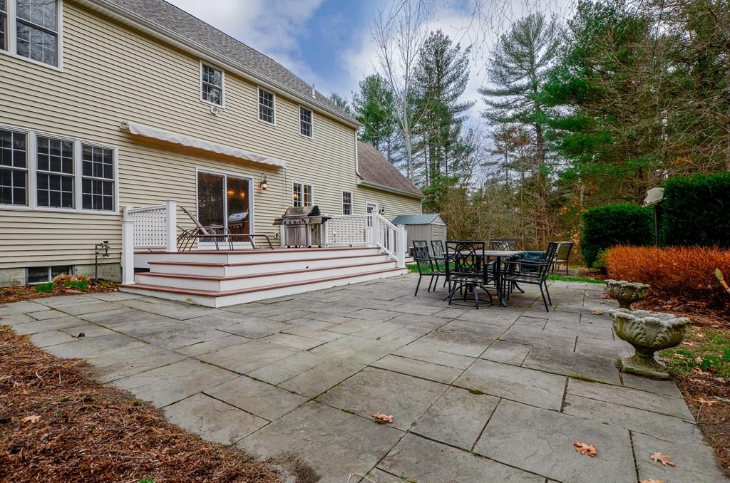 15 Boxberry Drive Rochester, MA 02770 - Photo 6 of 33