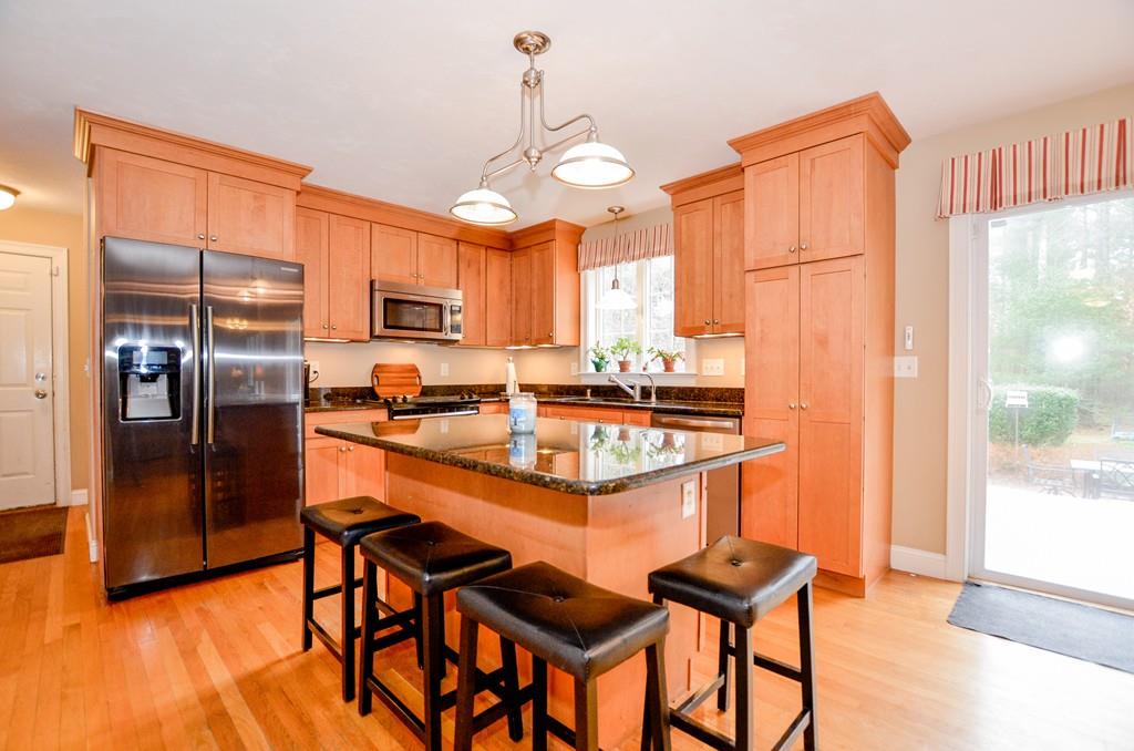 15 Boxberry Drive Rochester, MA 02770 - Photo 8 of 33