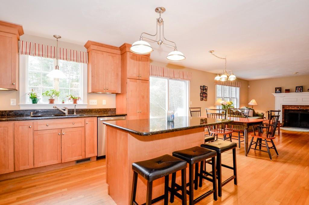 15 Boxberry Drive Rochester, MA 02770 - Photo 10 of 33