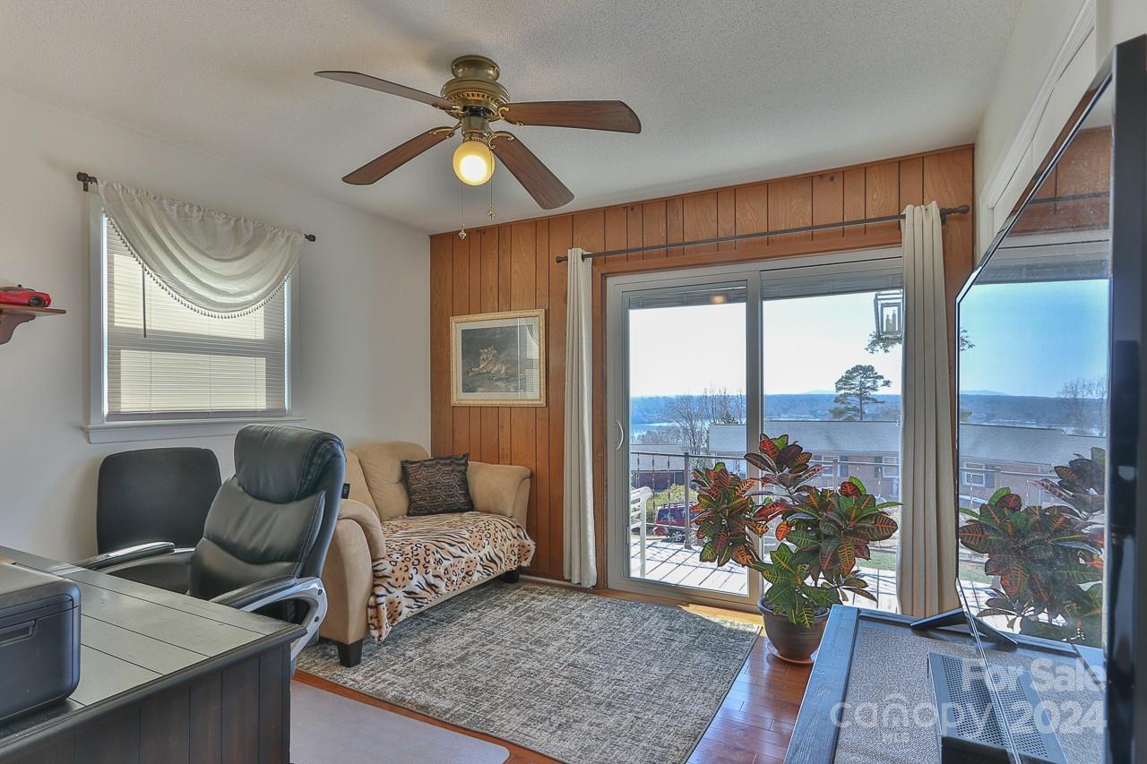 127 Skyline Road Hickory, NC 28601 - Photo 32 of 40 Gallery Image 32