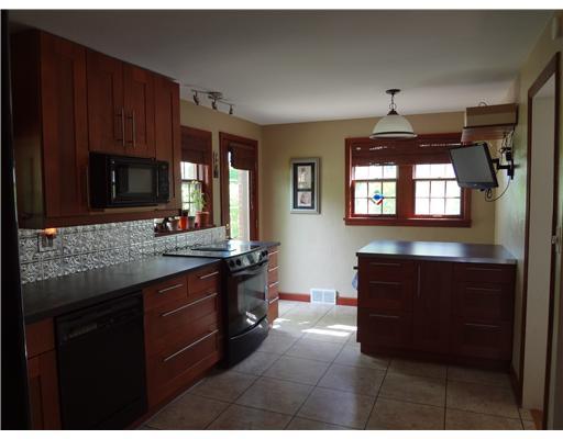 4819 Old Boston Road Whitehall, PA 15227 - Photo 8 of 18 Kitchen.