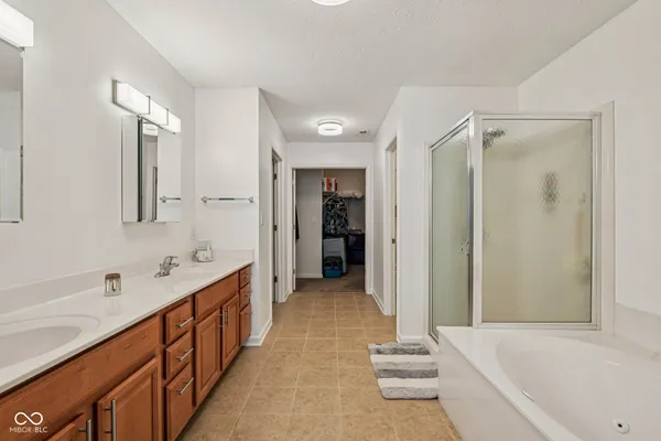 $290,000 | 1195 Ganton Drive, Avon, IN 46123