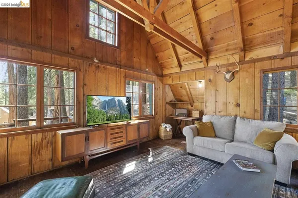 $675,000 | 73 Pinecrest Avenue, Pinecrest, CA 95364