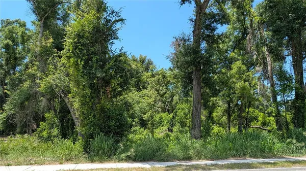 $194,900 | 9055 Joe Ebert Road, Seffner, FL 33584