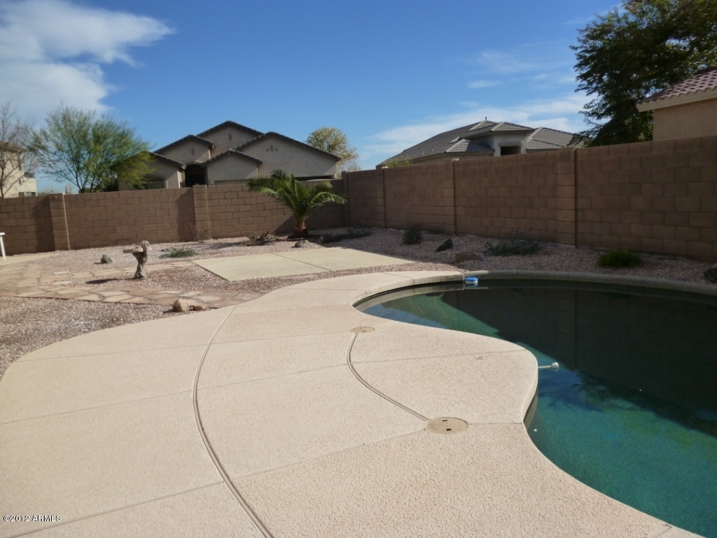 43125 West Venture Road Maricopa, AZ 85138 - Photo 20 of 20 Backyard