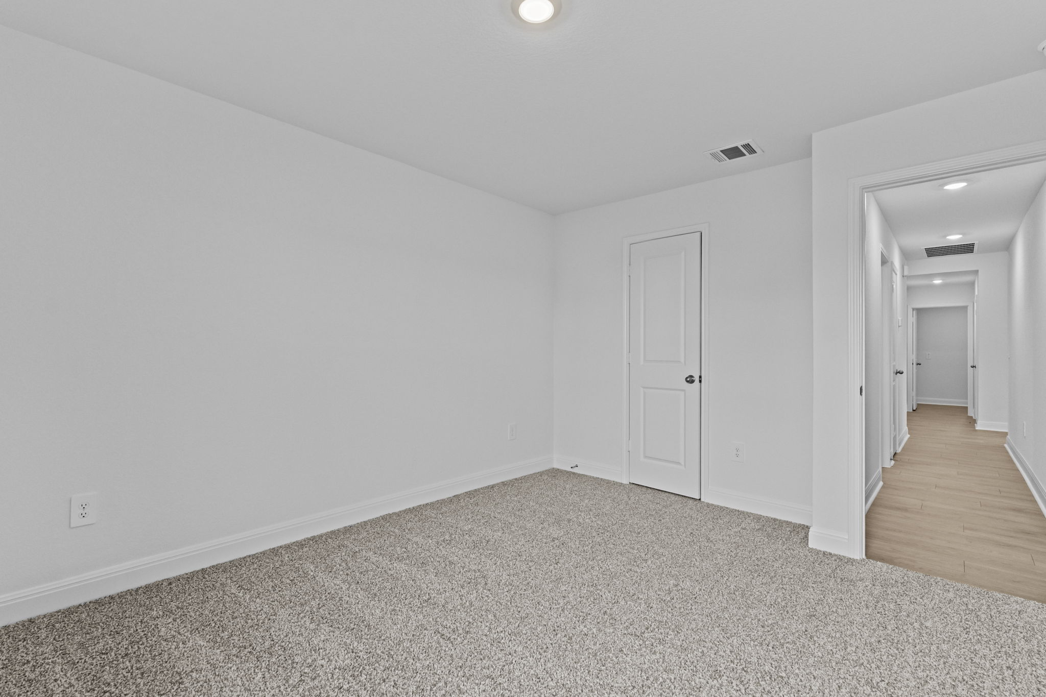 253 Rivers Edge Drive Georgetown, TX 78628 - Photo 27 of 34