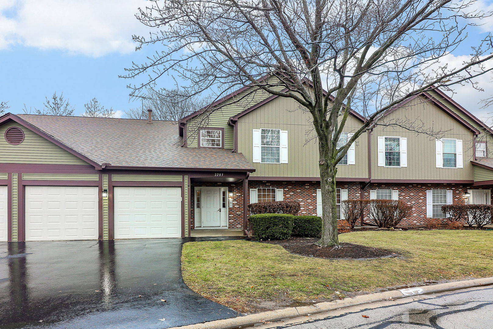 2203 Worthing Drive, Unit 101A Naperville, IL 60565 - Photo 1 of 12