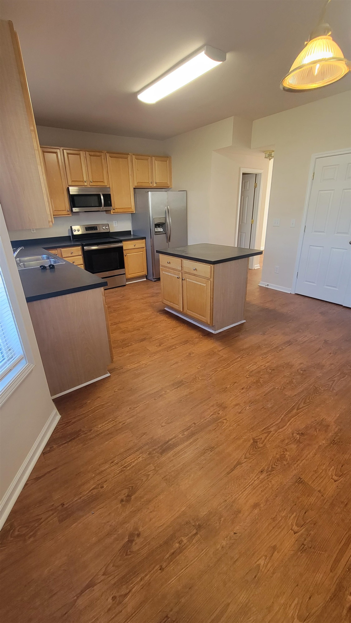 4005 Iverson Street Raleigh, NC 27604 - Photo 10 of 22 Photo 10